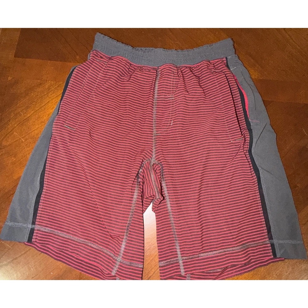 Lululemon Mens S Striped Athletic Training Shorts Burgundy Black Grey 9" Inseam